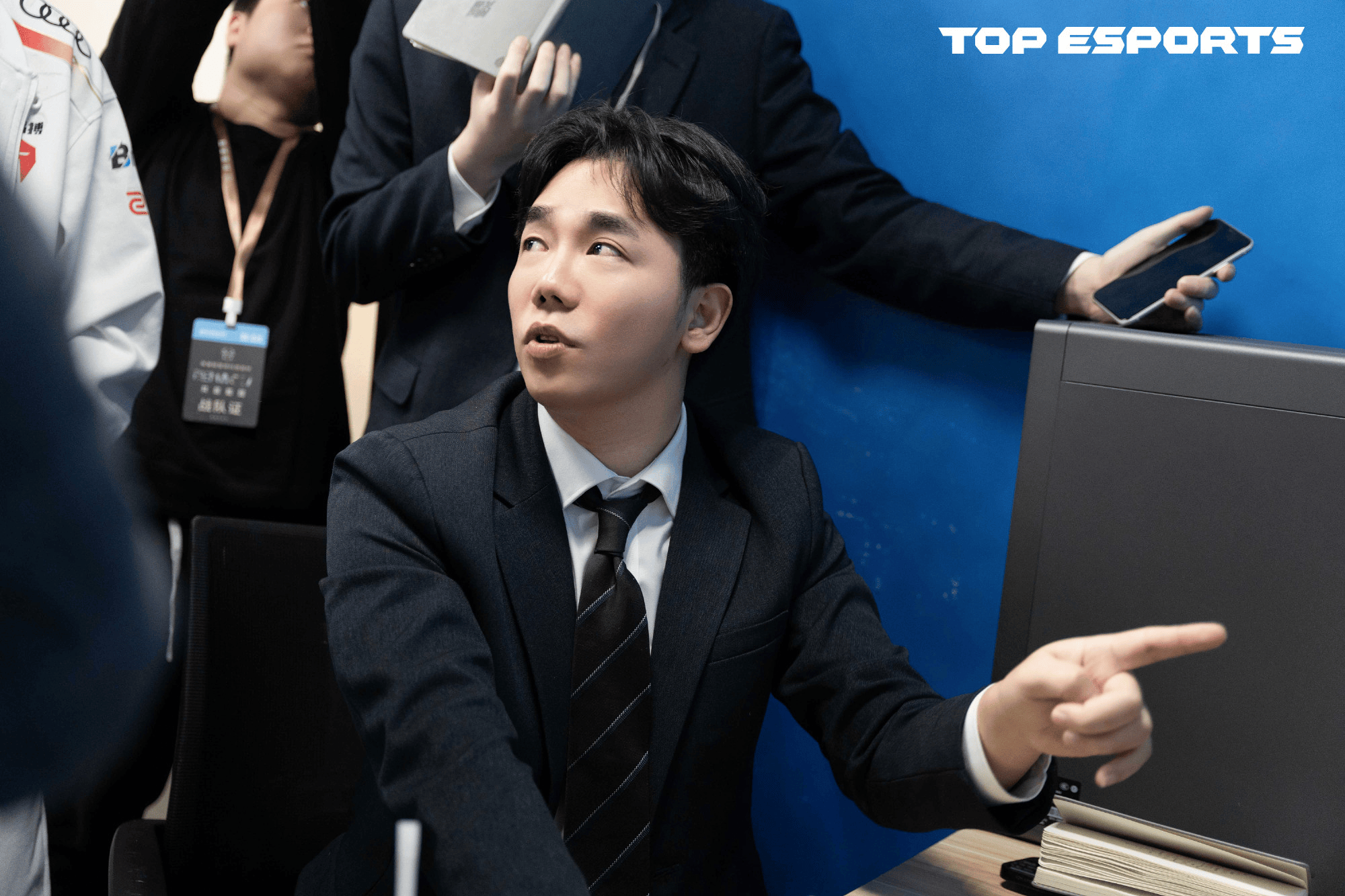 开云体育app-RNG翻盘TSM，Flandre统治全场