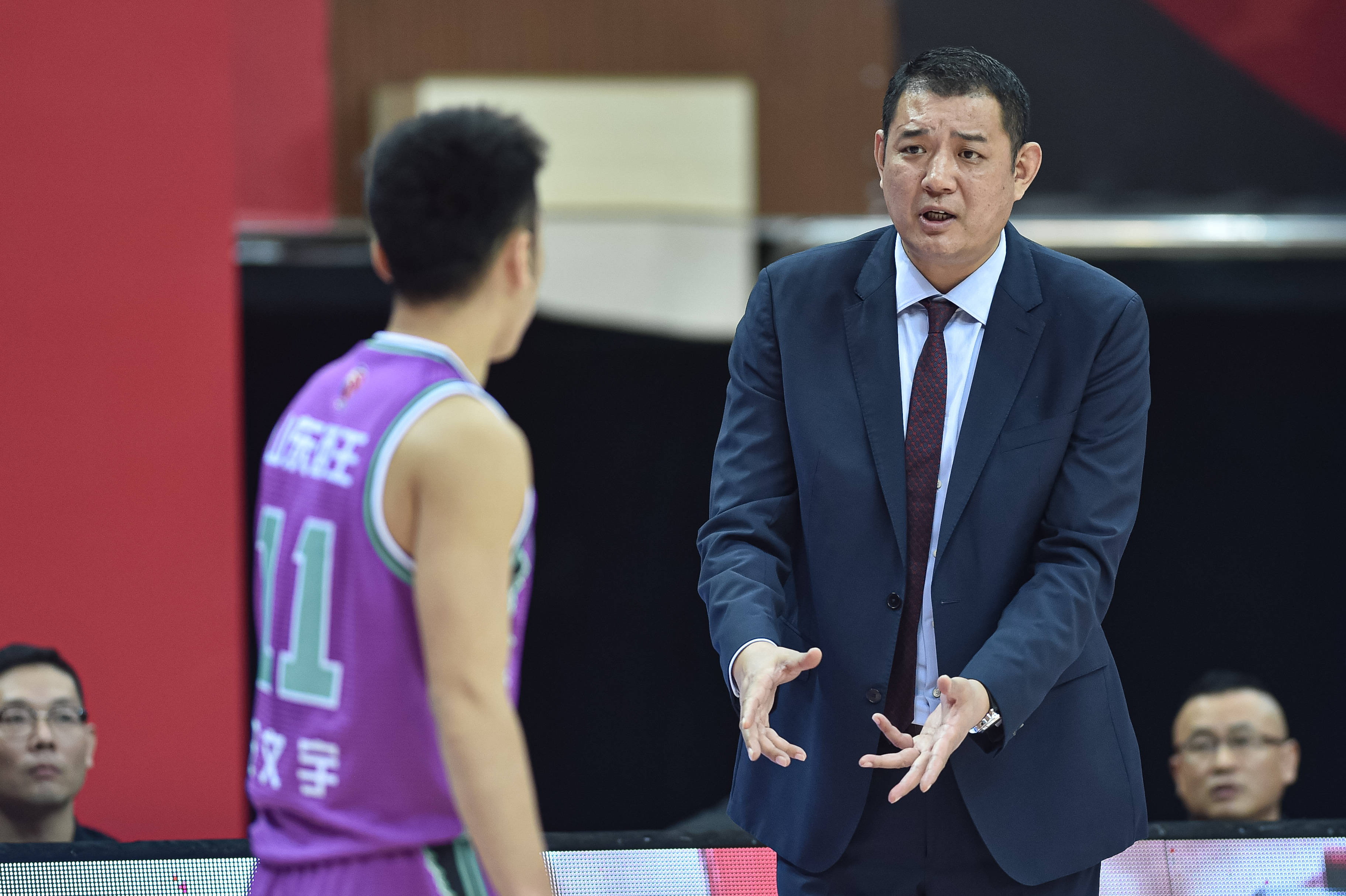 开云体育官网-快船完胜爵士，高诗岩高光表现