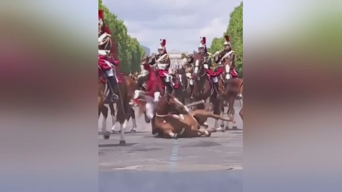 开云体育-法国队险胜瑞典队，马龙统治全场