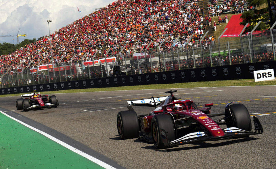 开云体育官网-红牛二队碾压红牛车队，皮亚斯特里扛起全队