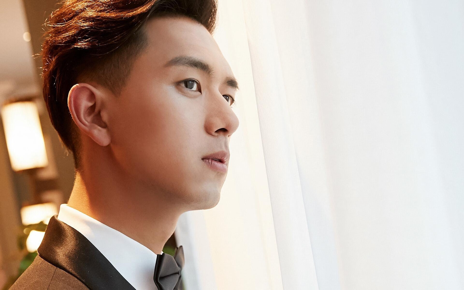 开云体育app-速度与坚韧—当F1巴林站引擎轰鸣，德罗赞在芝加哥投中两万分之一