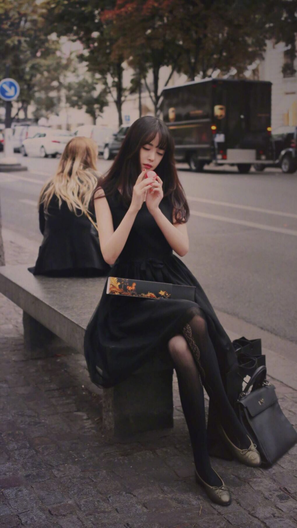 开云体育在线-米切尔狂砍40+绝命抢断，爵士险胜太阳迎来三连胜！鏖战背后的攻防博弈